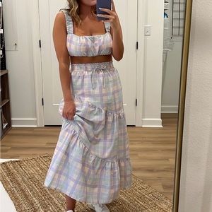 Nwt Storia matching set. Elastic crop top & midi skirt size s